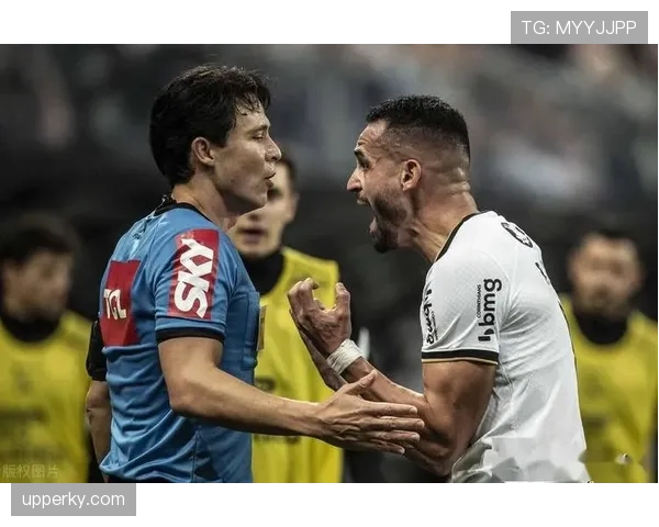卡马文加 vs 若日尼奥：中场节奏掌控方式与效率对比